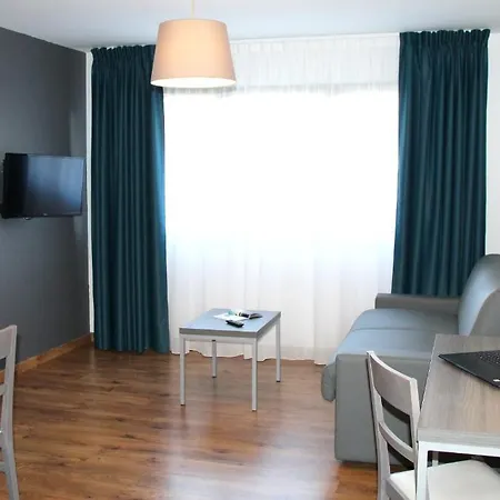 Apartahotel Zenitude & Residences Metropole Nantes
